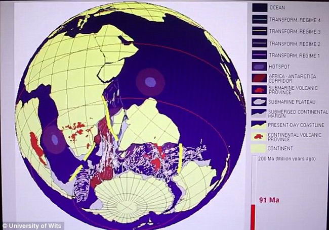 Discover the Lost Continent 3000 million years old in the Indian Ocean.  Maurit17