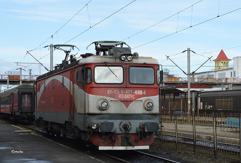  Locomotive clasa 47(476/477) aparţinând CFR Călători  - Pagina 33 Dsc_0327