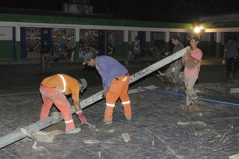 Reformas nocturnas en escuelas de Malvinas Argentinas 00118