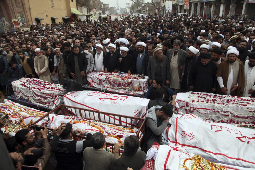 Pakistán. Situación, conflictos. El nuevo gobierno islamista reimplanta la pena de muerte. - Página 6 100062