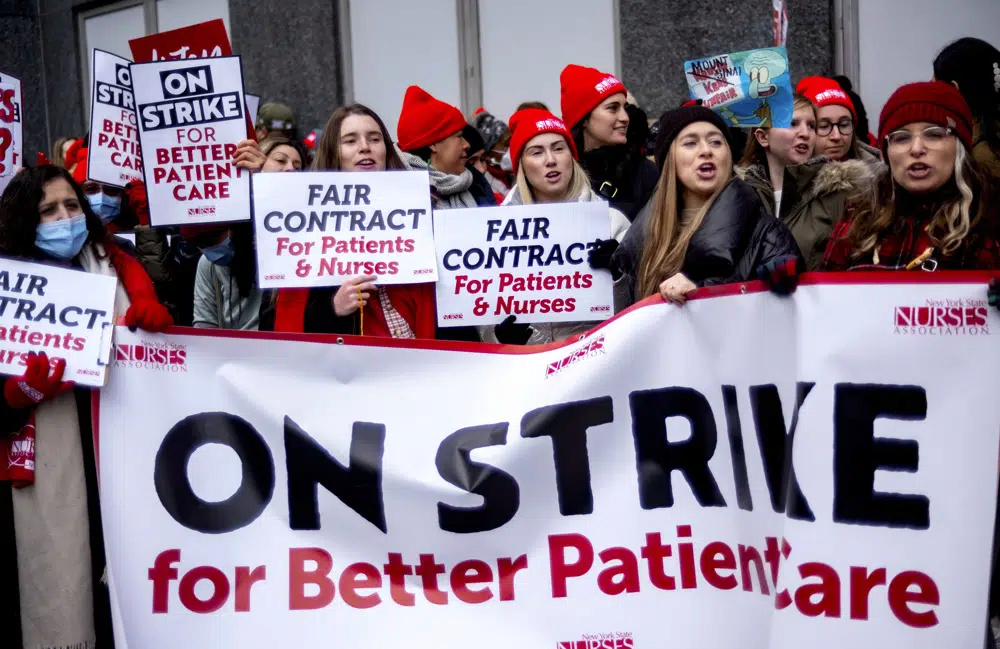 EEUU: Miles de trabajadores protestan para pedir una subida del salario mínimo. 1000_w12