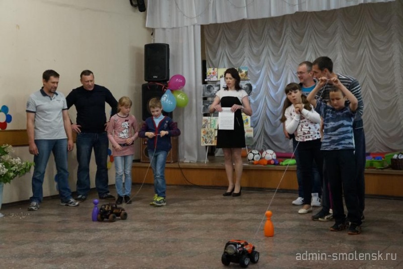 В посёлке Пржевальское прошло праздничное мероприятие, посвященное Дню отца 313