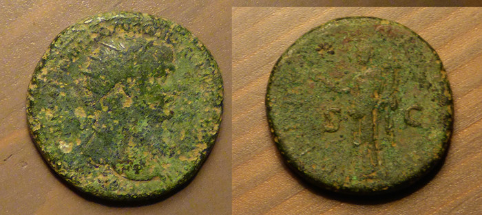 Monnaie romaine à identifier Piecer10