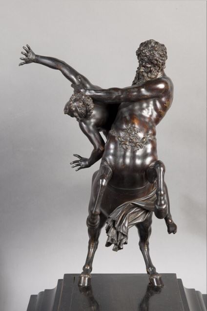 Le centaure, une créature fabuleuse à Versailles Nessus10
