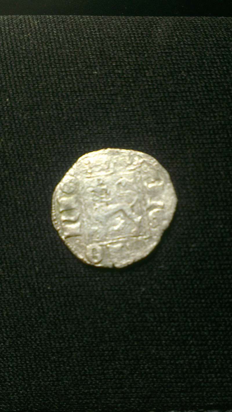 Dinero de Alfonso XI emisión de 1330 Imag2516