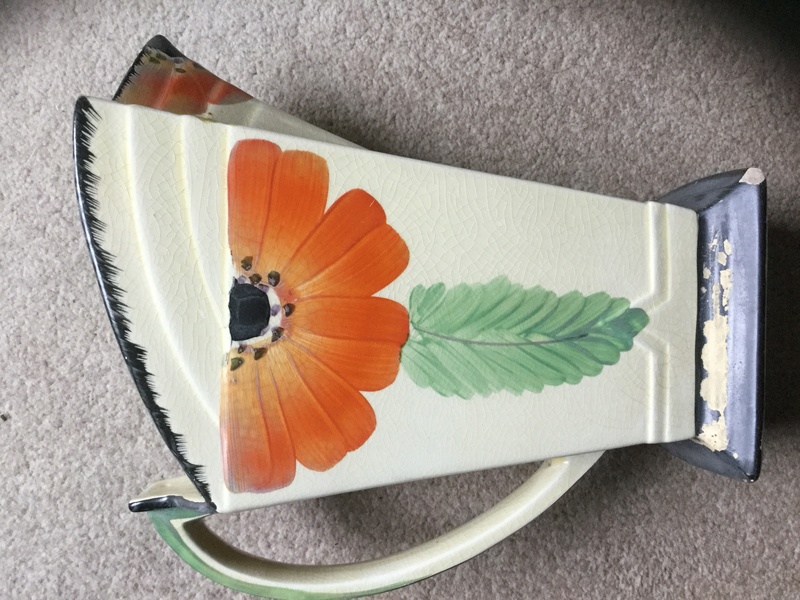 Help identifying Unmarked Art Deco style jug Img_4815