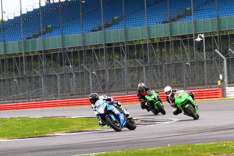 Track Day em Silverstone GSX-R600 610