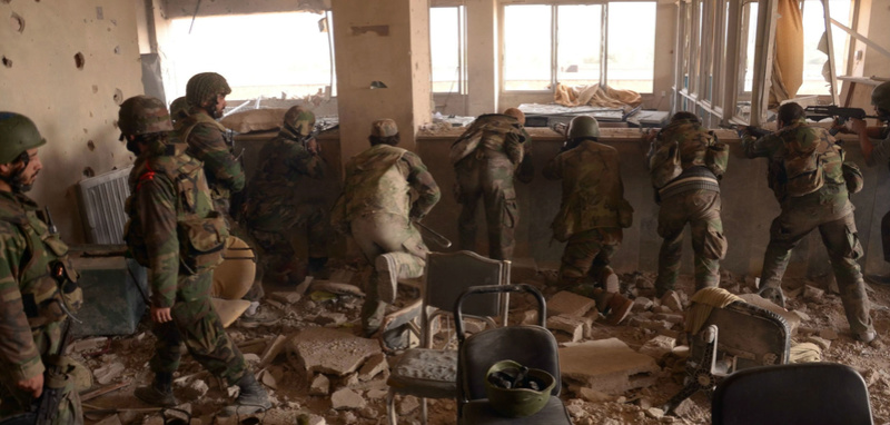 مقتل 20 جندى من النظام السورى فى اشتباكات مع المعارضة بدرعا Gfd10