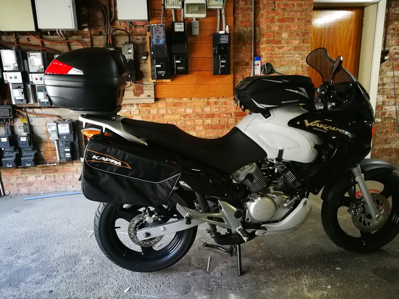 Sacoche varadero 125 hot sale