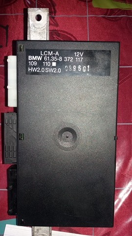 [ Bmw E39 525 tds an 1996 ] problème suite à changement de batterie  Module10