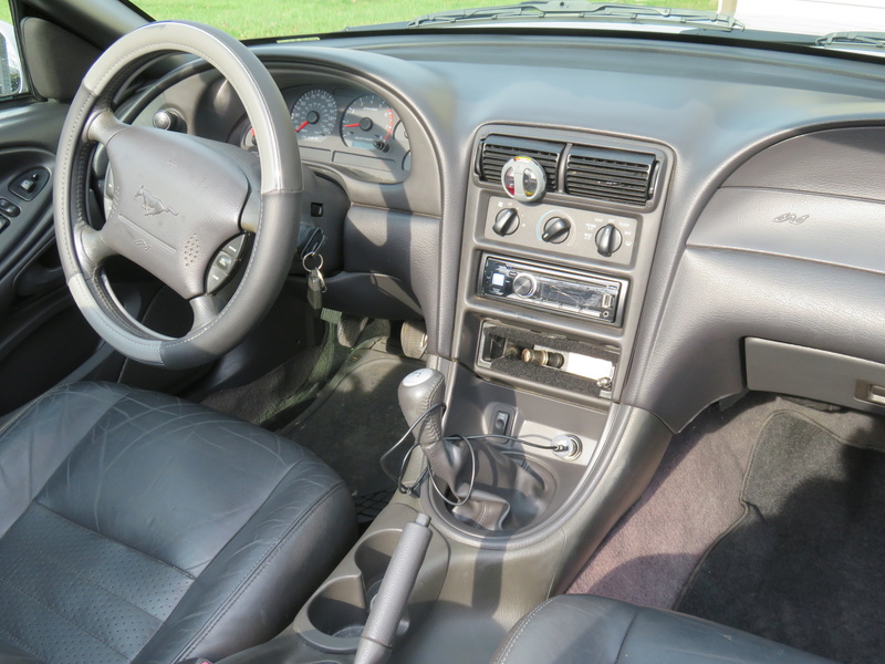 2000 Mustang GT Convertible Img_0222