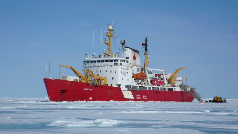 On guard at the poles Ccgs_a10