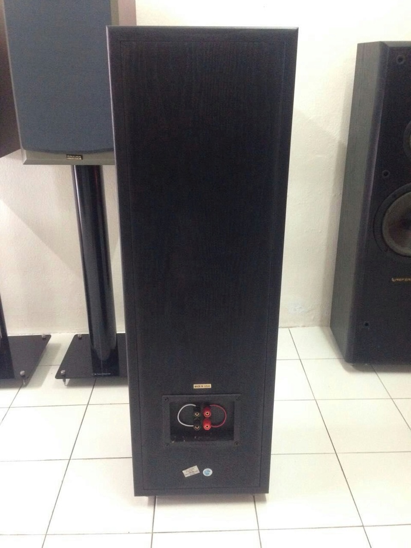 Infinity Reference 50 3-Way Floor Standing Speakers (Used) Mmexpo12