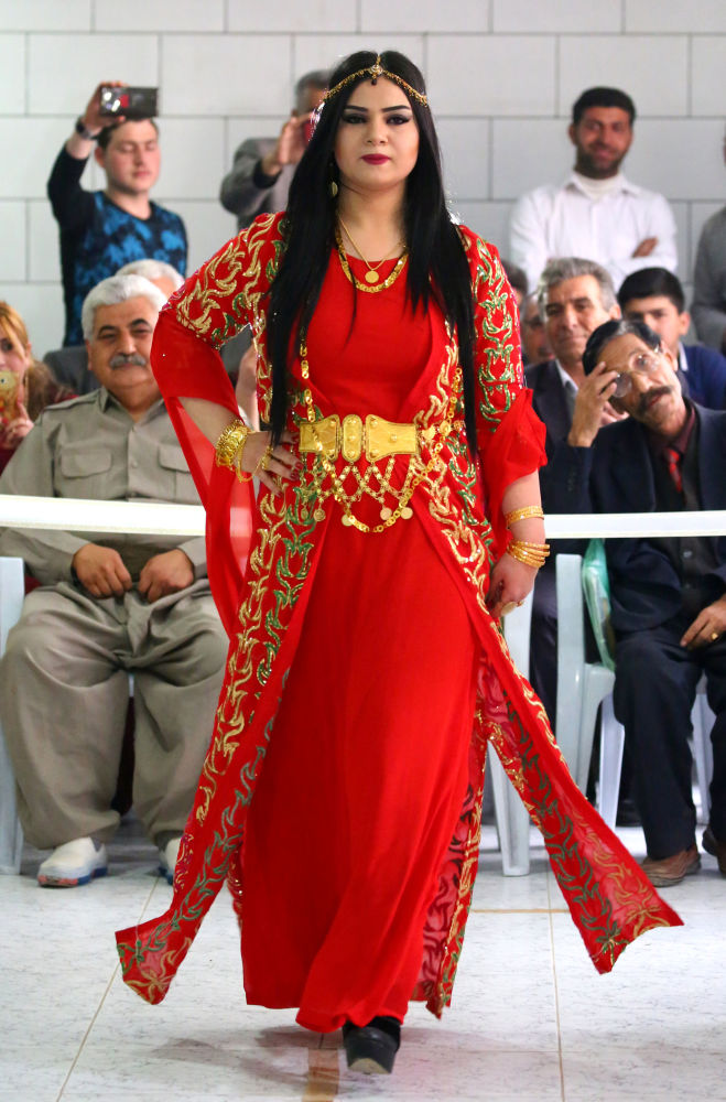 الأزياء الكوردية..(صور) ⋆ منظمة صقور الميتان