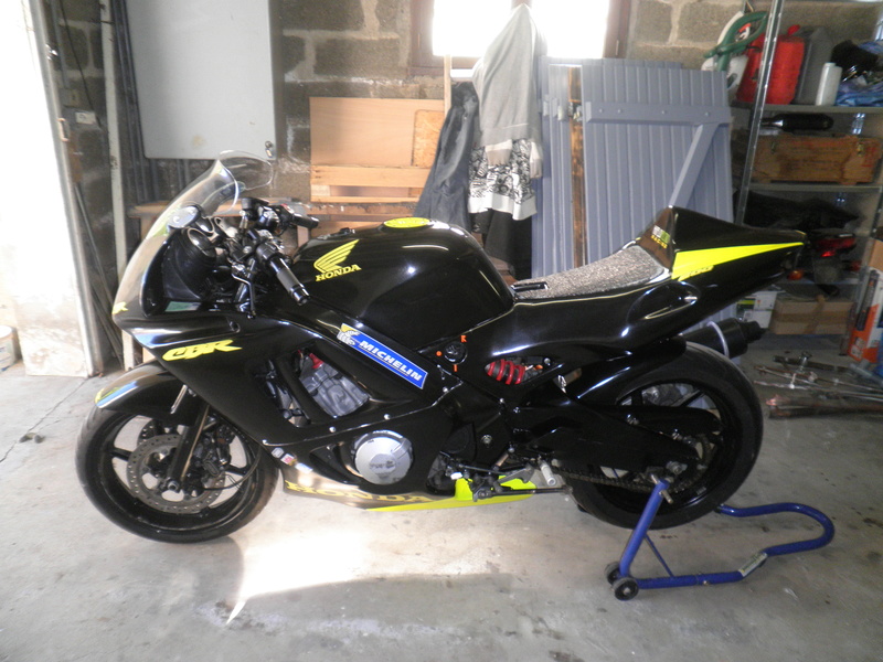 CBR 600 PC25 P4230412