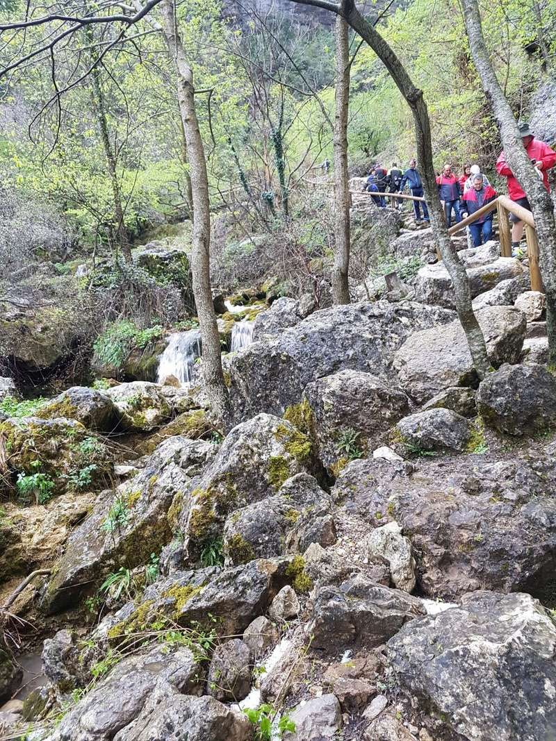 RUTA A RIOPAR, NACIMIENTO RIO MUNDO 23-abril-2017 Img_3740