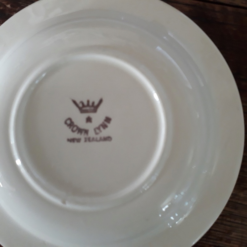Ardmore Grand Prix Pin Dishes Car_re12