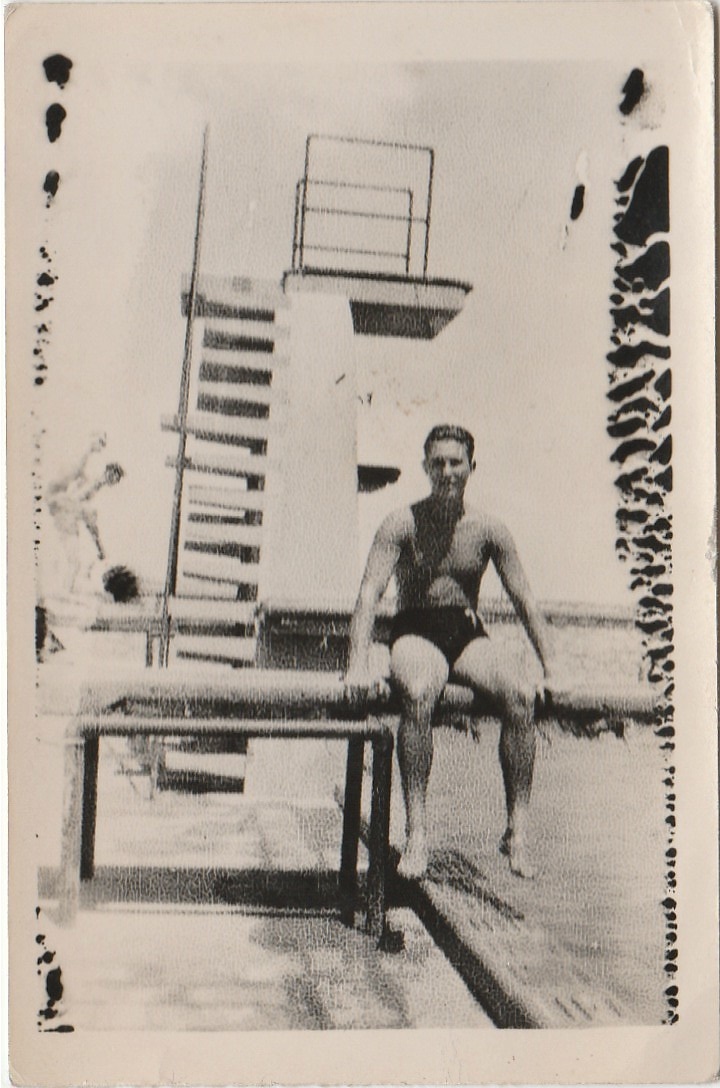 The Life Guards, 1945/6 - Page 3 84a10