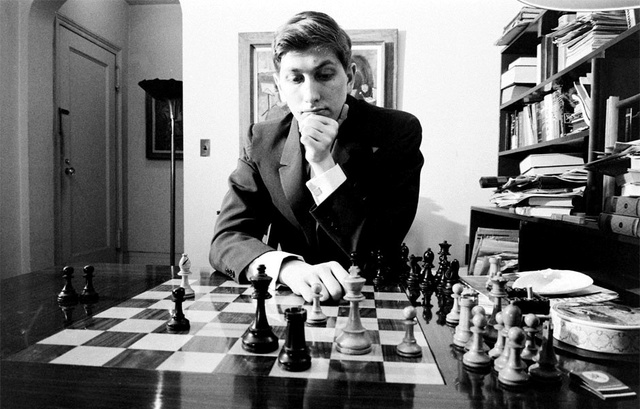Παραδίδονται μαθήματα σκάκι στην Αθήνα Fiser10