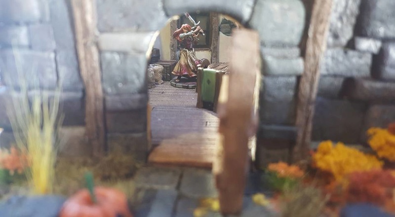 Small Cottage Diorama 17610