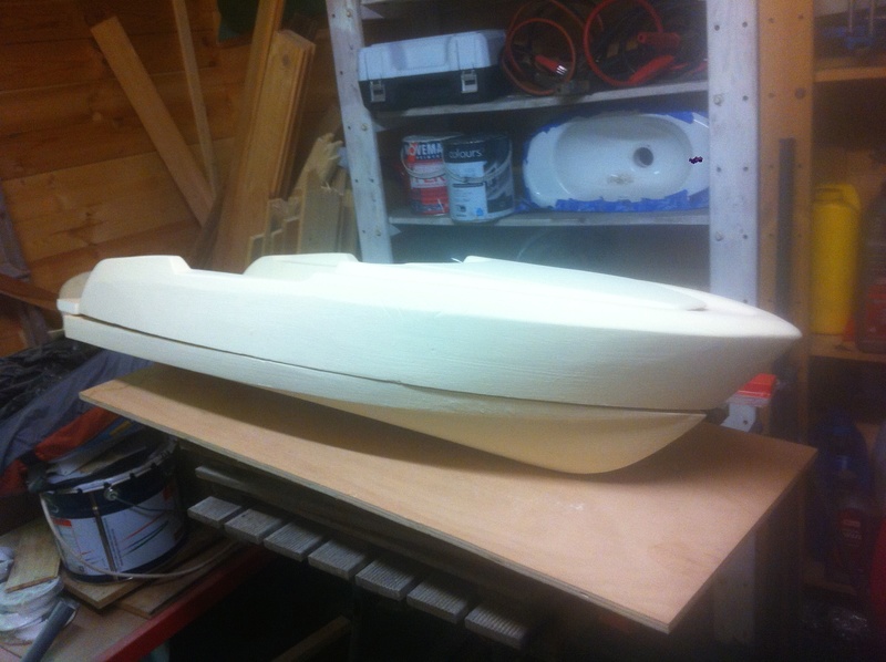 Nouveau projet yacht de plaisance rc en composite fibre de verre par joce. Img_0982