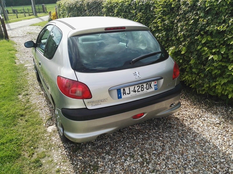 maxime0596 - Peugeot 206 1.4i 3P Urban Aj-42830