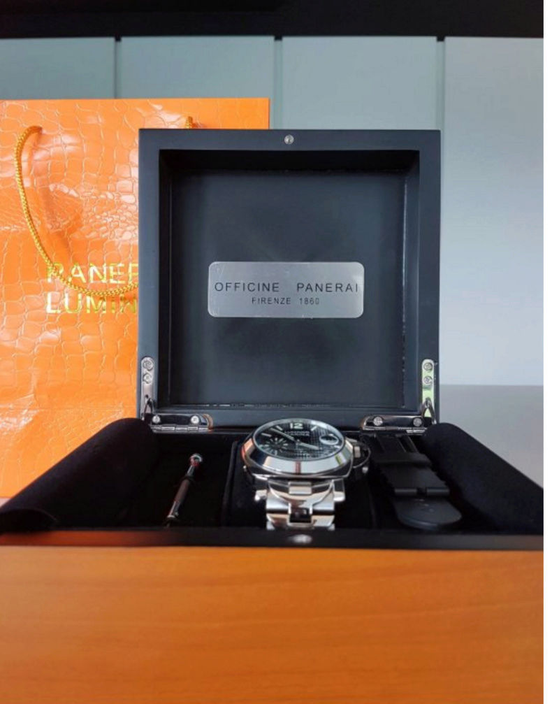 Panerai 300 € ?? Captur11