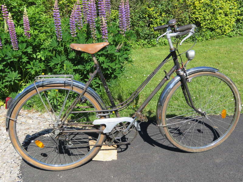 Identification vieux vélo Img_0019