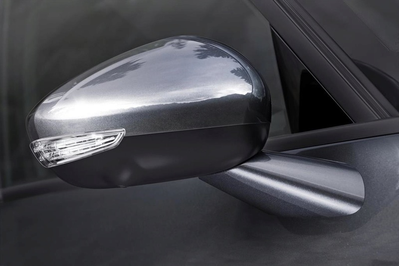 cambiar bombilla intermitente retrovisor Va_c1b10