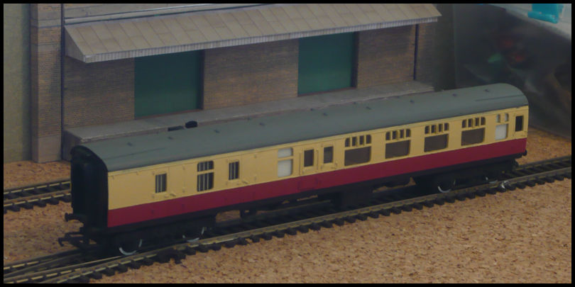 Alec's attempt at a small model railway! Model_15