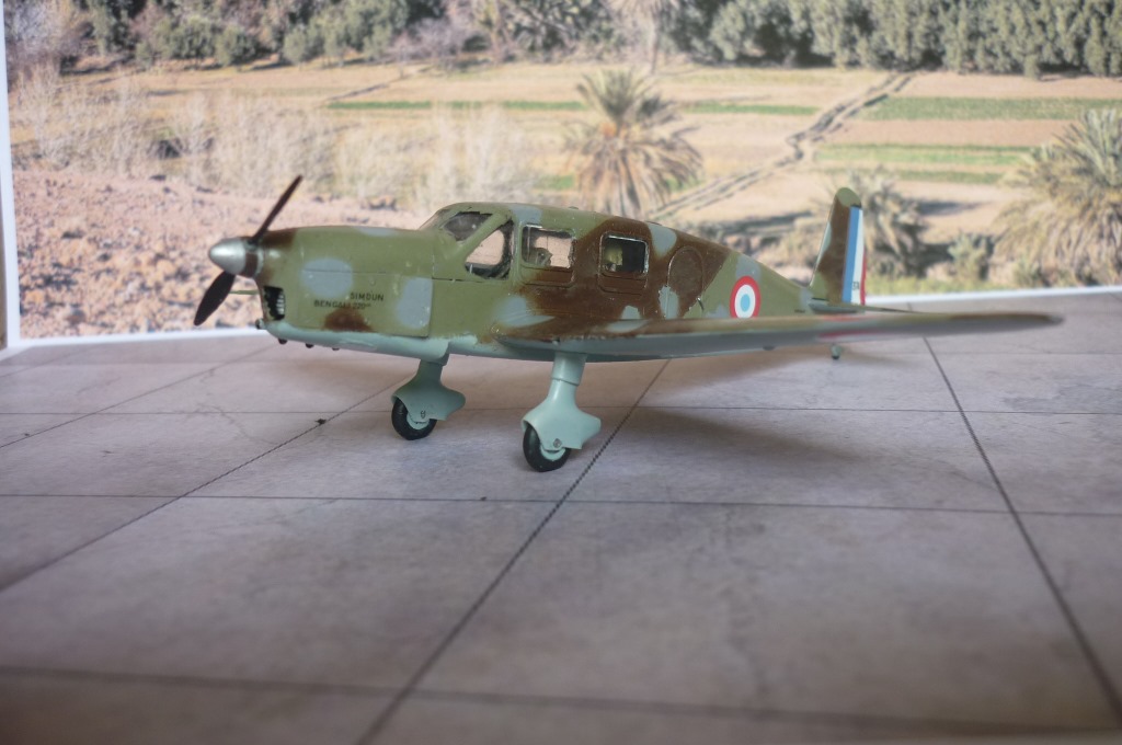 [Vitrine FAFL] Caudron Simoun à Oran La Sénia 1940 - Heller - 1/72 (VINTAGE) P1070763