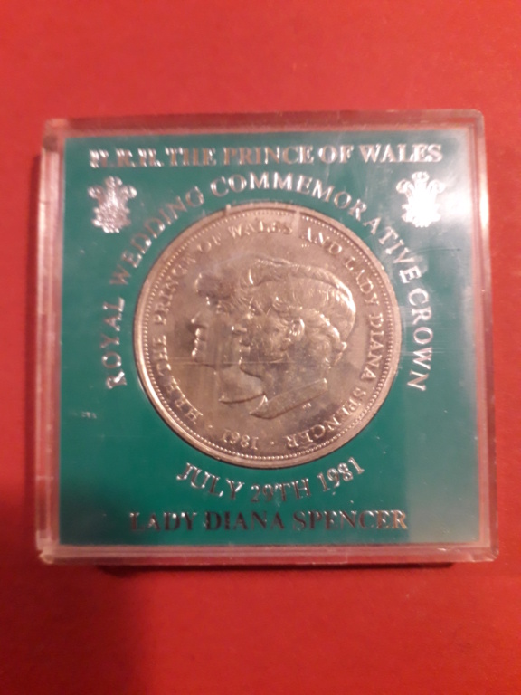 Médailles commémoratives Britanniques (Churchill/jubilee/Diana&Charles) 20211232