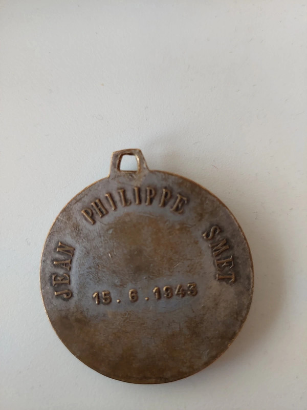 médaille johnny 16682611