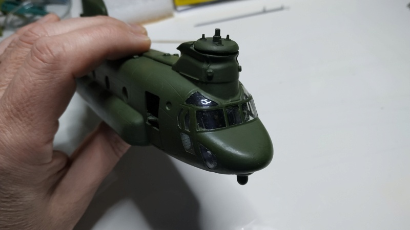 [Revell] Chinook MH-47E fini Img_2137