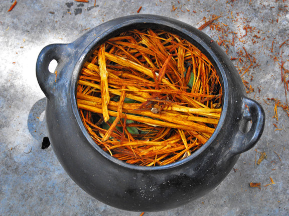 Pipas ceremoniales de los indígenas SIONA en Colombia Ayahua10