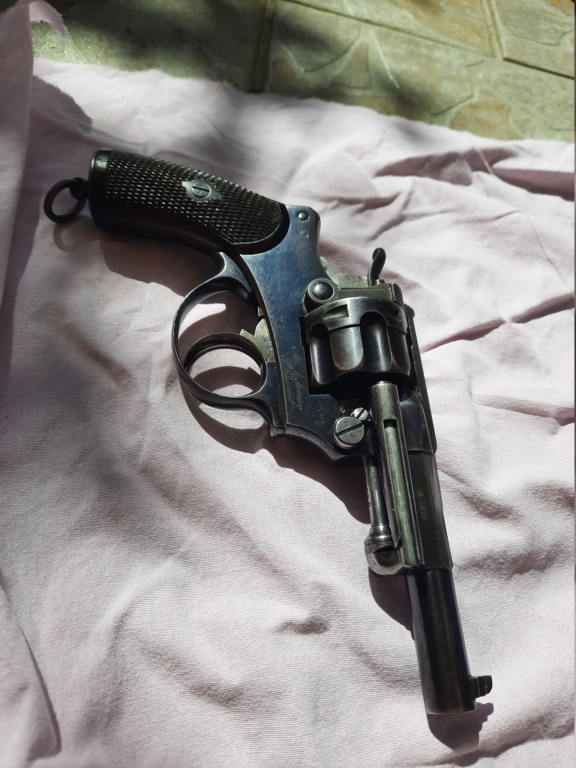 Présentation d'un revolver d'officier Mle 1874 20220186