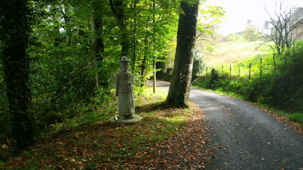 Marc La Tour, village sculpté (Corrèze) Apdc0347