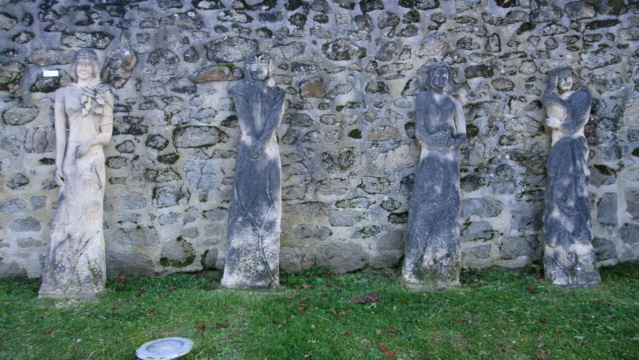 Masgot, le village des sculptures (Creuse) Apdc0615