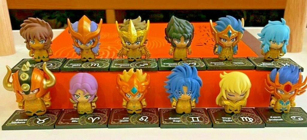 Mini figurines Bandai en capsules 2359