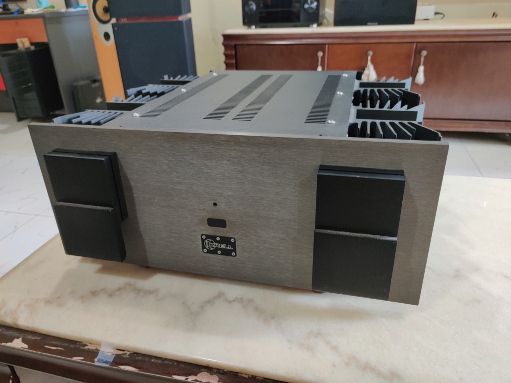 Hifi system with Krell Amplifier and Preamp Img_2010