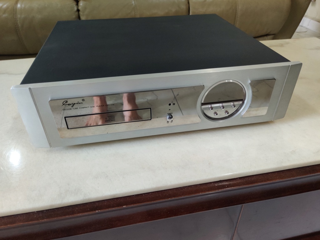 Hifi system with Krell Amplifier and Preamp Img_2018