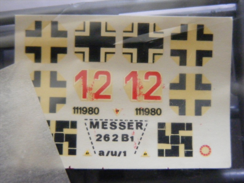 MESSERSCHMITT Me 262 B-1a/U1 1/72ème Réf L 086 Dscf1831