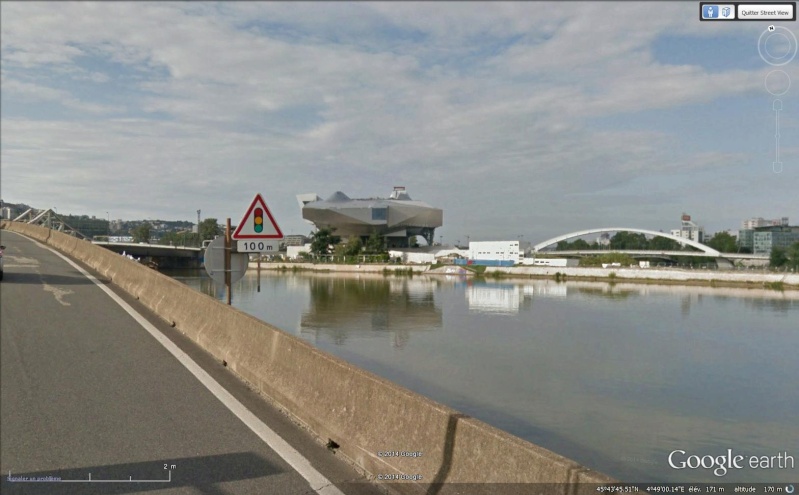 [Désormais visible sur Google-Earth] Le musée Confluences - Lyon - Rhône - France Sans_t89
