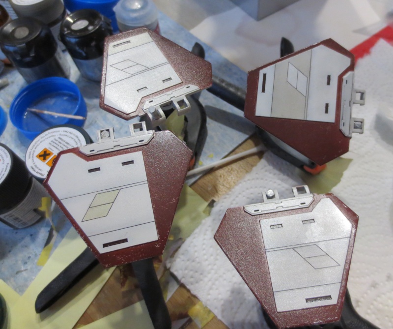 STAR WARS : eta-2 (Revell) en survol d'épave - Page 4 Radiat10