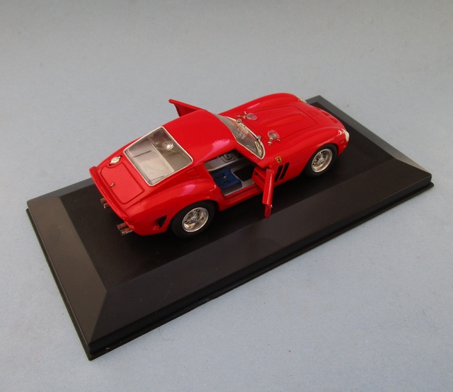 Ferrari 250 GTO Solido26