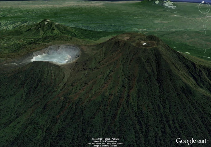 Le plus beau des volcans Kawa_i10