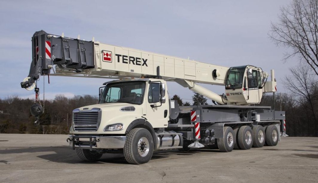 Les grues de TEREX (Demag, Gottwald, PPM, Bendini...) - Page 20 Crosso10