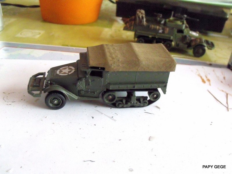 HALF-TRACK M3 TRANSPORT DE TROUPE au 1/50 + M3 AMBULANCE Half_s12