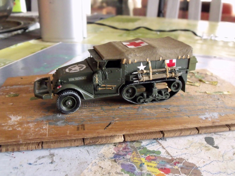 HALF-TRACK M3 TRANSPORT DE TROUPE au 1/50 + M3 AMBULANCE Half_s21