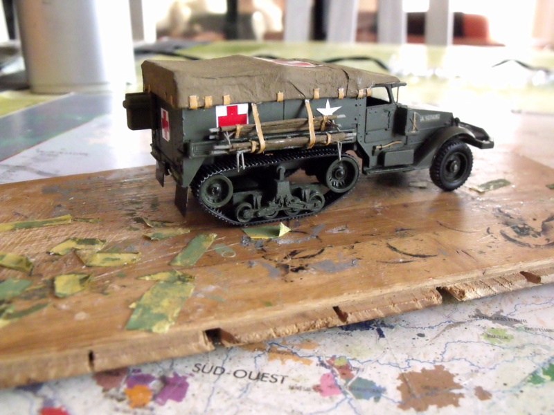 HALF-TRACK M3 TRANSPORT DE TROUPE au 1/50 + M3 AMBULANCE - Page 2 Half_s22